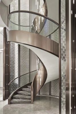 Vetro alla moda di Bent Curved Balustrade Irregular Shaped di calore