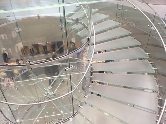 La balaustra Frameless trasparente ha curvato il vetro laminato