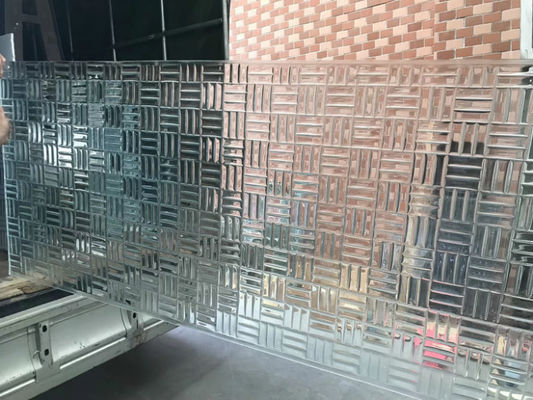 L'abitudine 3D del muro divisorio SGCC 12mm i pannelli di vetro tagliato