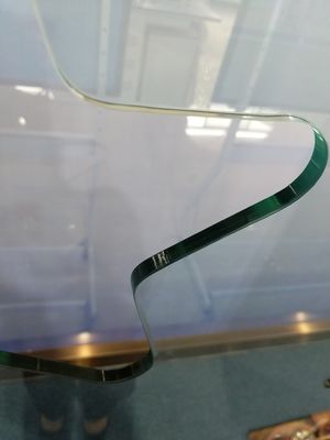 L'abitudine profilata di 8mm le lastre di vetro di vetro tagliato per il logo del negozio