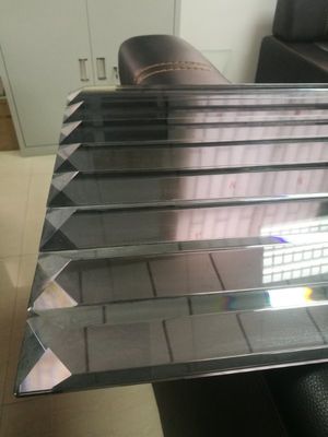 Moderni modellati zincano i mestieri del pannello macchiati 8mm dello specchio