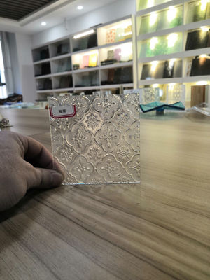 Vetro pretagliato glassato di recinzione della doccia temperato parete